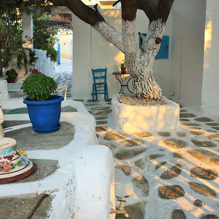 Meltemi And Διαμέρισμα Λογαράς