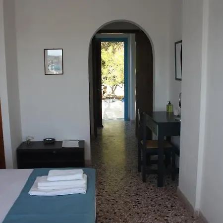 Apartmán Meltemi And Logaras