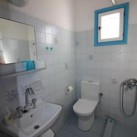Meltemi Studios&apartments * Logaras