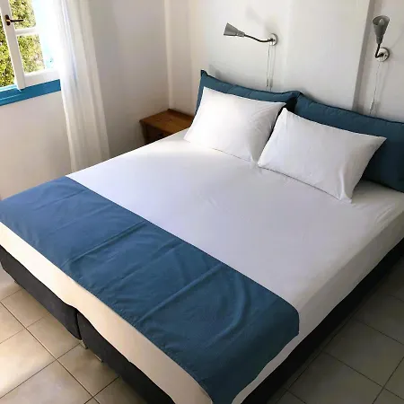 Meltemi And Apartmán *