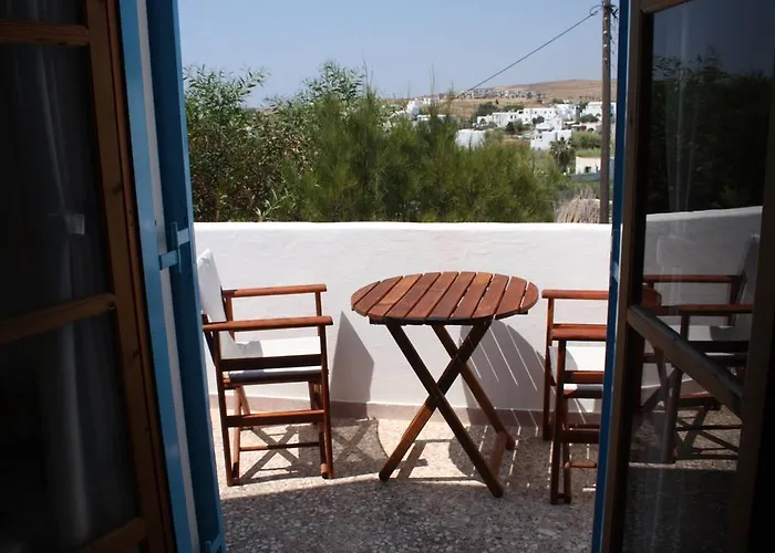 Meltemi And * Logaras